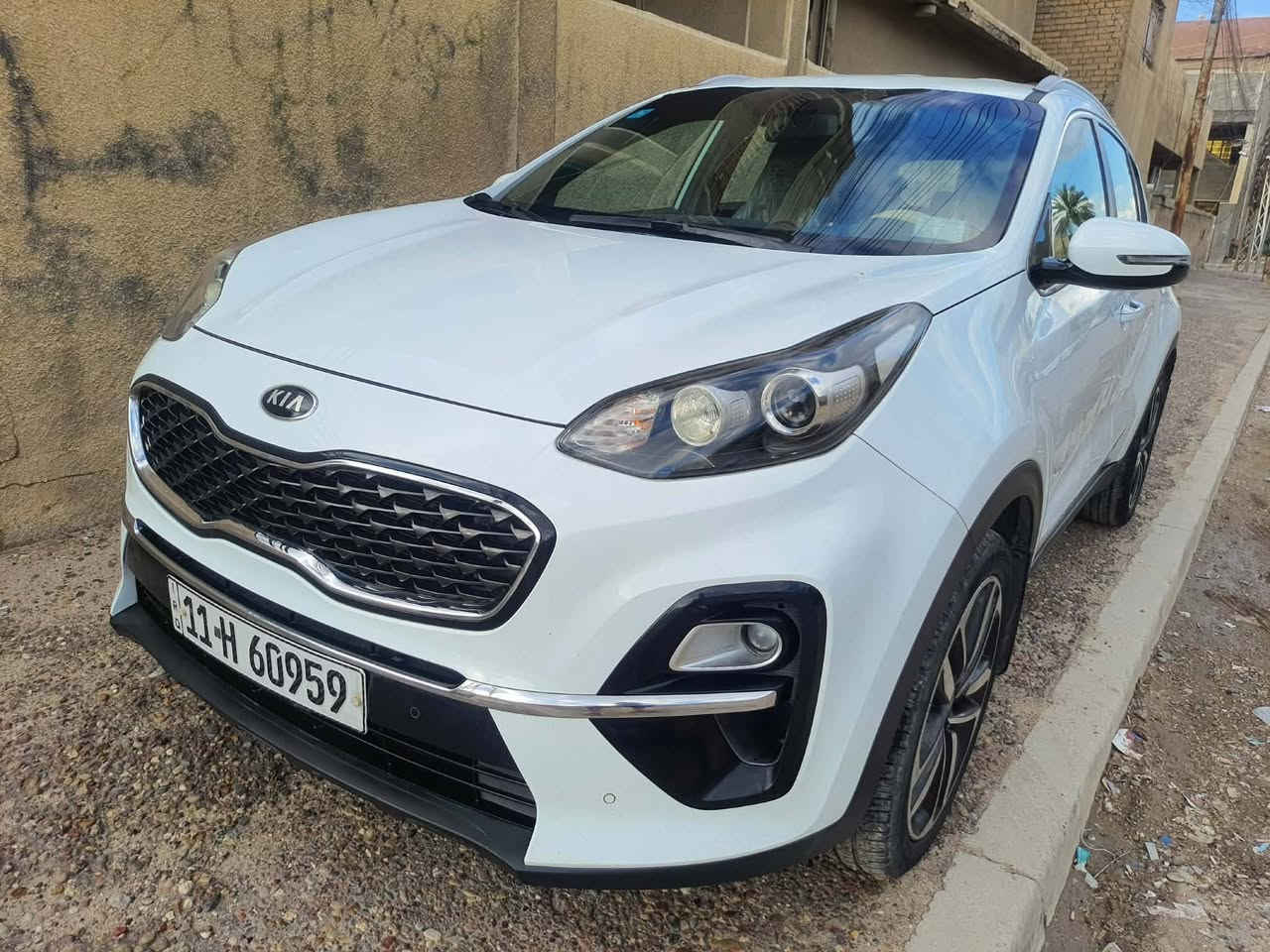 سبورتج خليجي موديل 2019 رقم بغداد الجديد
(كفالة من الصبغ والتبديل ) فقط بارد قطعة وحدة
محرك 2000 دوش مواصفات ال (Basic )
السيارة جاهزة بدون نواقص
للاتصال : ***********
السعر : 186$ مجال بسيط ( بيع فقط )
العنوان : بغداد الكرخ
