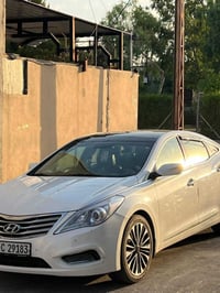 ازيرا ٢٠١٢ • V6 ٣٠٠٠ • رقم أربيل