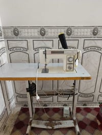 مكينة خياطة • نظيفه • ٢٠ تطريز