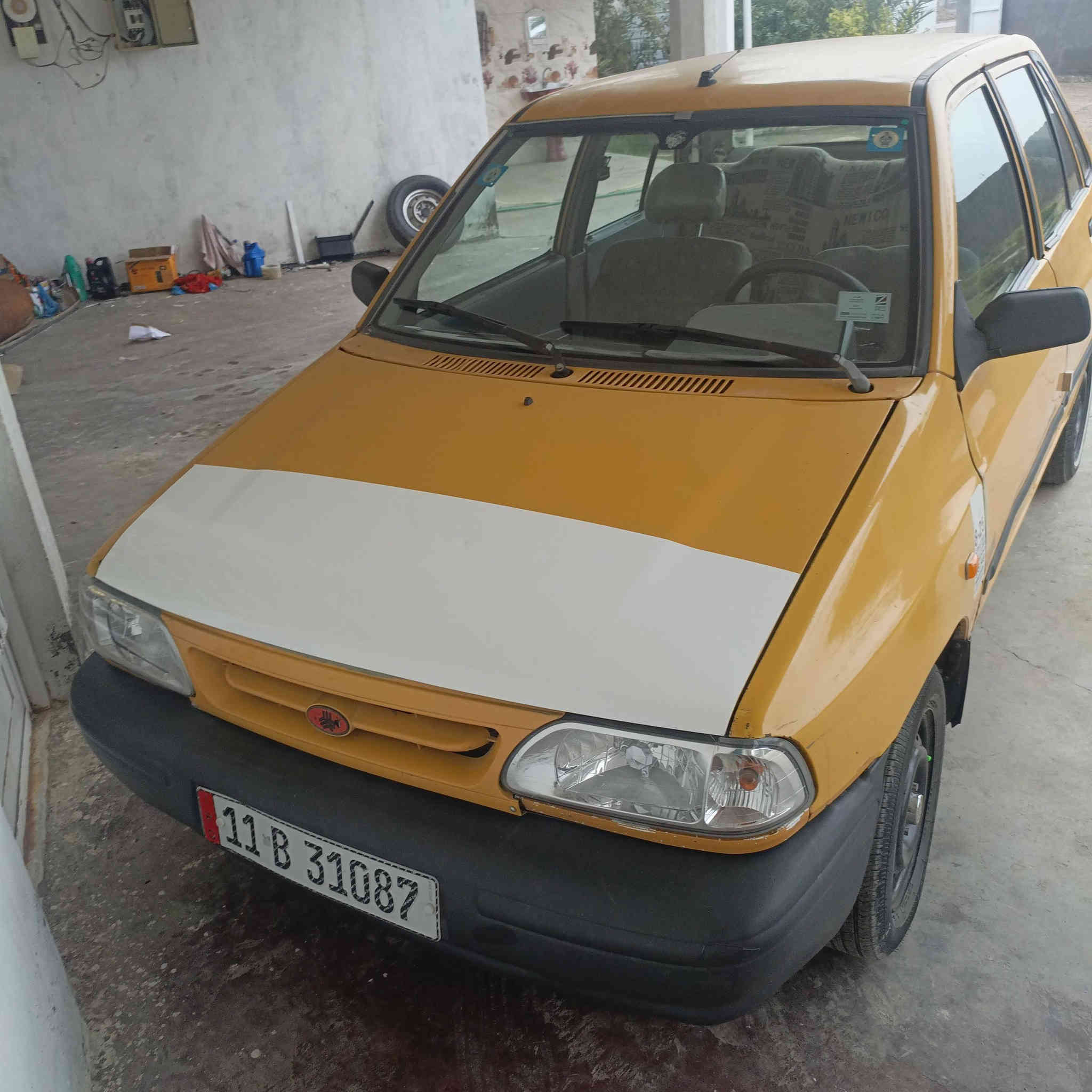 السلام عليكم من رخصت لادمن سايبة للبيع موديل 2011السيارة جاهزة من كلشي حتة تبريدها شغال خير من الله وترايك وين متريد سنوية باسمي تحويل مباشر مصفرة هيئه وغرامات السنوية مجددة ال2028السعر 30وبيهة مجال للاستفسار ***********
