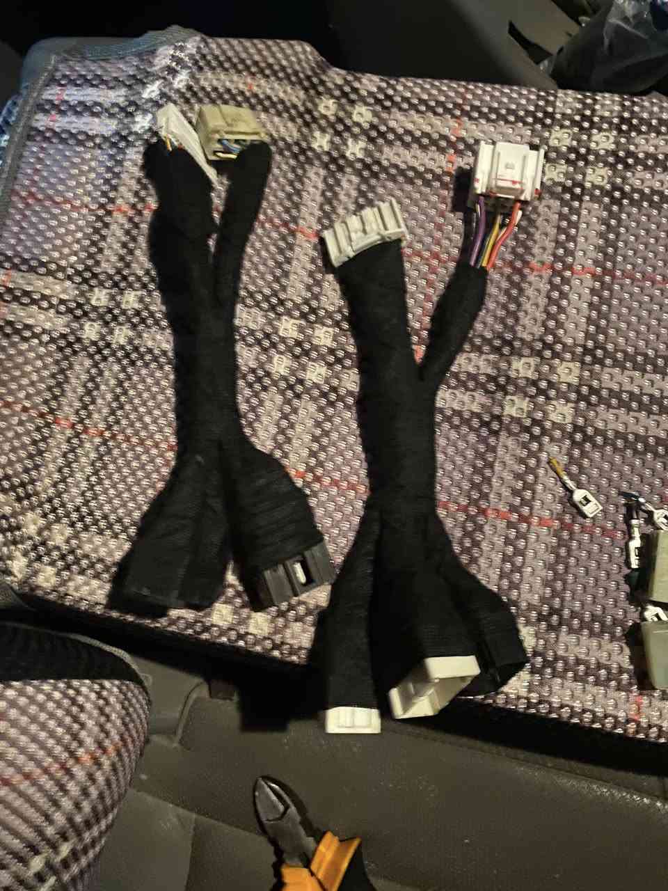 متوفر كافة التحديثات حسب طلب الزبون 
تحديث دشبول من 2009 الى 2020
من فان الى سياحي 
تحديث من فان شكل القديم الى الجديد 
تحديث من سياحي قديم الى سياحي حديث نص فول
تحديث من سياحي قديم نص فول الى سياحي فول حديث 
تحديث من فول قديم الى فول حديث 
كلمن وسعره 
كلشيء موجود 
كنترول  فان وسياحي نص فول وسياحي فول
دكتات تبريت حديث 
ضفيرة من الشكل القديم الى حديث 
مسجلات 2019 بلادي بلاتوث وبدون 
مكثق تبريد 
اطار شاشه صغيره وكبيره
اطار شاشه بلادي 
اطار مسجل بلادي 
بالأضافة الى تغير انارة الگير والجداحة والمطفايه مع التحديث 
عندك غراض وتريد بس ضفاير عادي 
تريد اي قطعه مثلا فقط كنترول او فقط اطار عادي 
العنوان ذي قار قضاء الشطرة 
متوفر توصيل جميع المحافضات يوصلك التحديث كامل مربوط ومفحوص  على سياره ونصوره الك قبل مندزه   يوصلك فقط تربط فيشه ويشتغل 
اصحاب المحلات اليحتاجون ضفاير التحديث اسعار جملة مختلفة 
*********** واتساب 
م.حسين محمد
