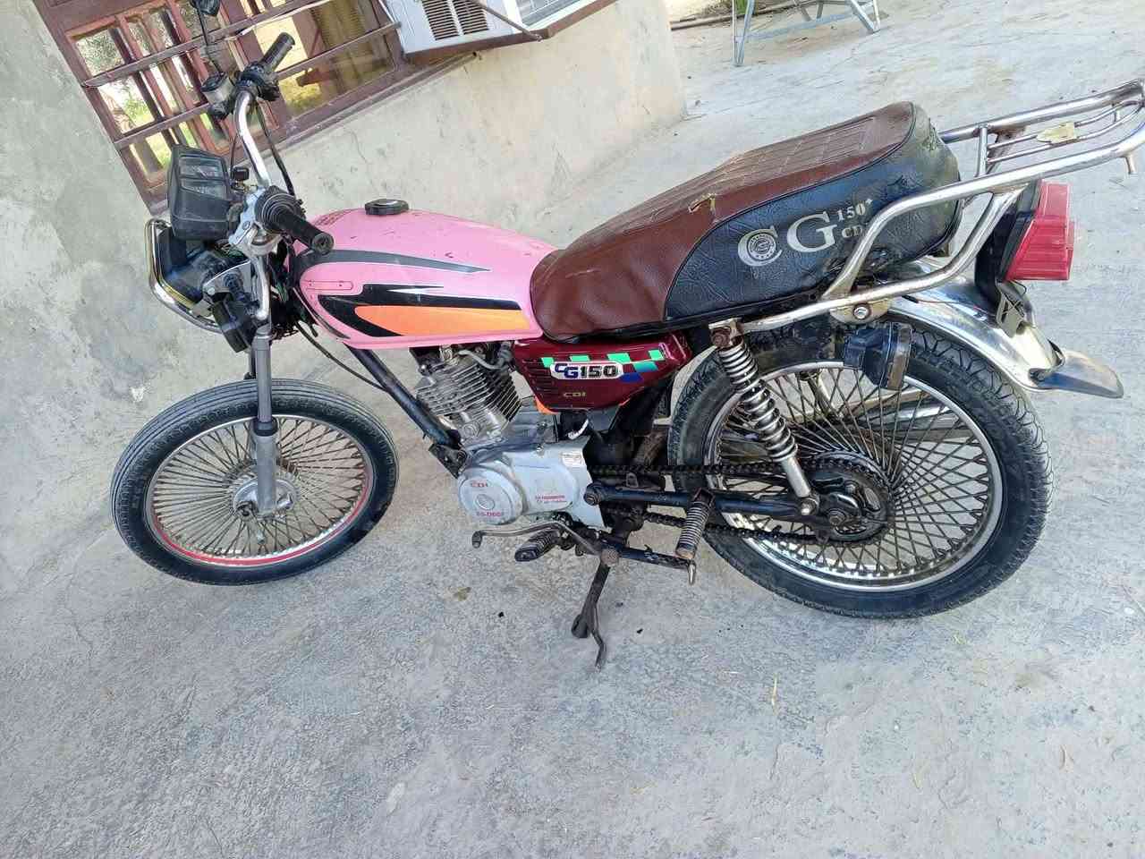 دراجه تايكر للبيع اوراق كامله 
المكان ديالى قرب سيطرة الغالبية 
225وبيهه مجال
‏‪ 771 165 1932‬‏0


**إذا كنت صاحب هذا الإعلان وتريد حذفه لأي سبب، رجاءا أرسل رسالة إلى الدعم الفني**