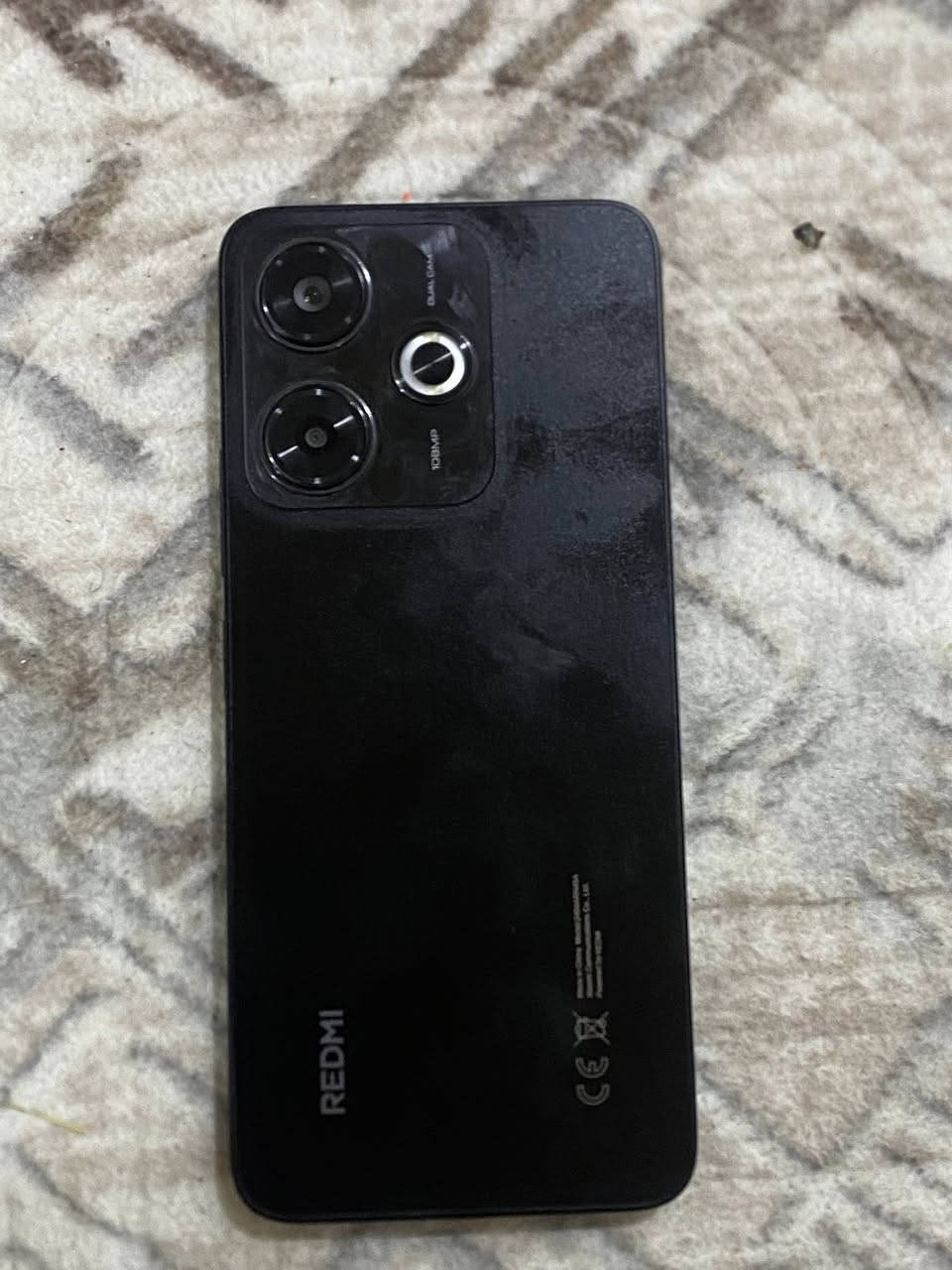 سلام عليكم يوكو اكس ١٣ جديد ملحقات ويا سعره  ١٧٥  هاذه رقمي *********** مكاني بصره ابي لخصيب
