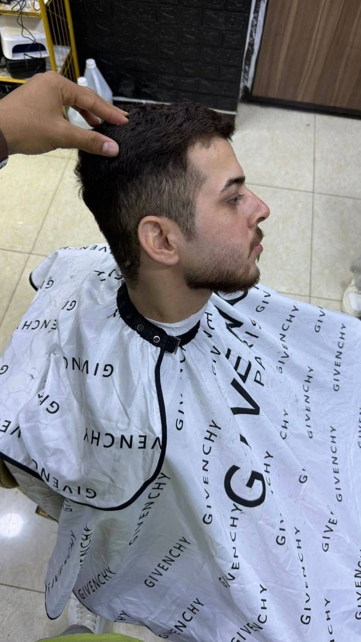 السلام عليكم رمضان كريم اني حلاق داخل دوره حالين وحتخرج اريد أجر كرسي او بل نصص حته اصير اقوه بعد ولله مو همي الفلوس همي اتعلم اريد لي حلاق اشتغل ويا أبن حلال سكني بغداد هاذه شغلي


**إذا كنت صاحب هذا الإعلان وتريد حذفه لأي سبب، رجاءا أرسل رسالة إلى الدعم الفني**