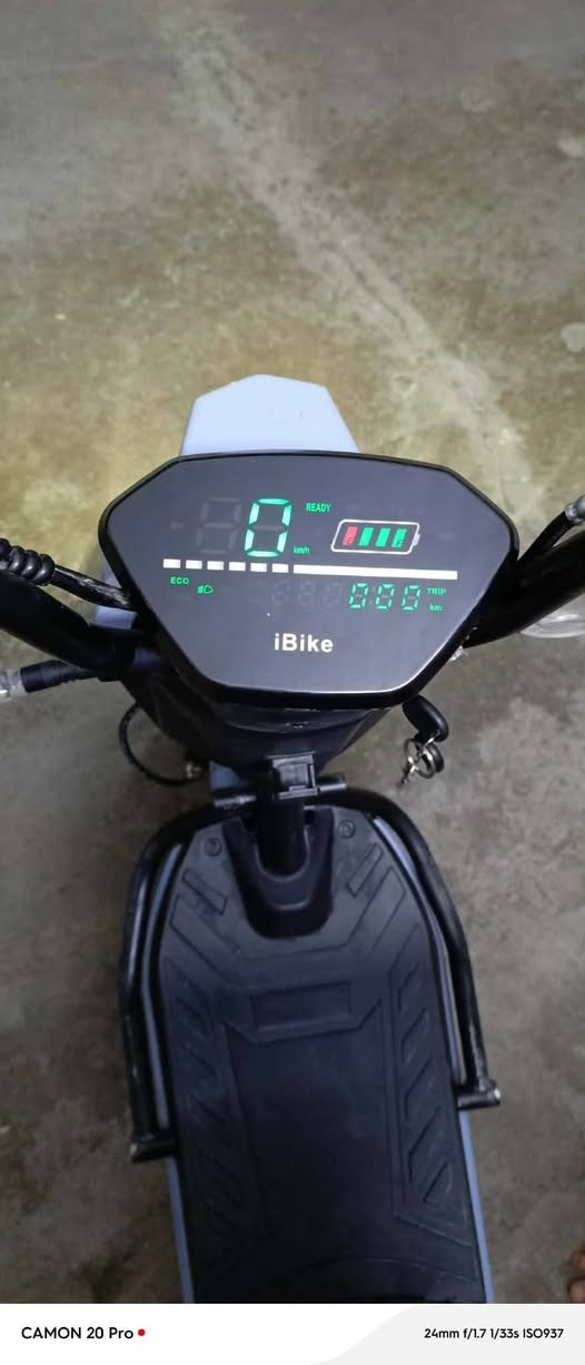 للبيع ماطور شحن 🔋⚡
حجم ١٦
لايت أمامي وخلفي شغالات
اشاير شغالات 
بطاريات ٤
 
السعر ٢١٠ وبي مجال شي قليل
الخاص مفتوح


**إذا كنت صاحب هذا الإعلان وتريد حذفه لأي سبب، رجاءا أرسل رسالة إلى الدعم الفني**