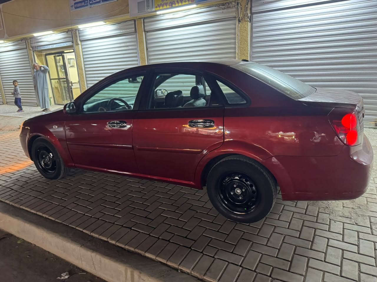 السلام عليكم شباب عندي اوبترا للبيع موديل 2008 مصبوغه عام اثر جراد بدون ضربه بدون تبديل كير اوتو محرك خير من الله مدوشمه عام تخم تاير صدر امامي خلفي جديد للشراي يتصل *********** ابو فاطمه مكاني بغداد حي اور
