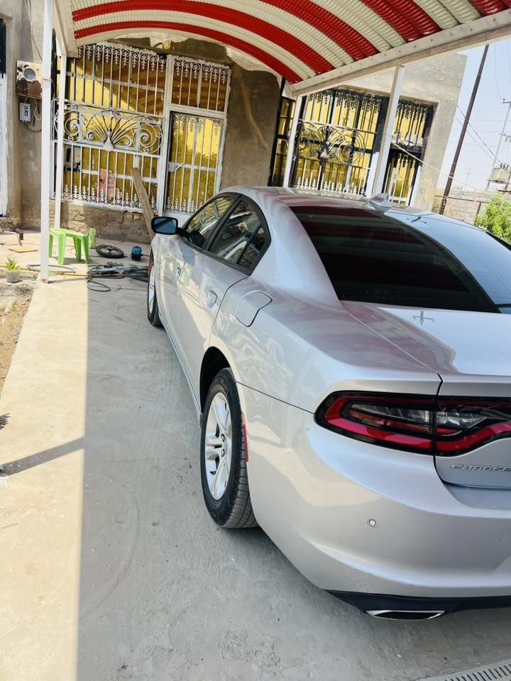 جارجر2023اصل SXTاربيل بيهه جاملغ وبنيد ولجاملغ الثاني مفتوح مرجع نفسه السياره جديده (190)ديوانيه سومر***********)
