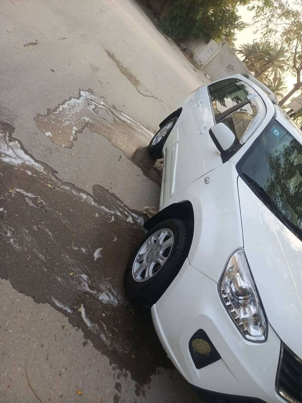 سياره تيكو ٢٠١٣ كير كهربائي مصفره من أي غرامات ورقم جديد العنوان 
بابل / محاويل / ناحية الامام 
رقم الموبايل ***********
