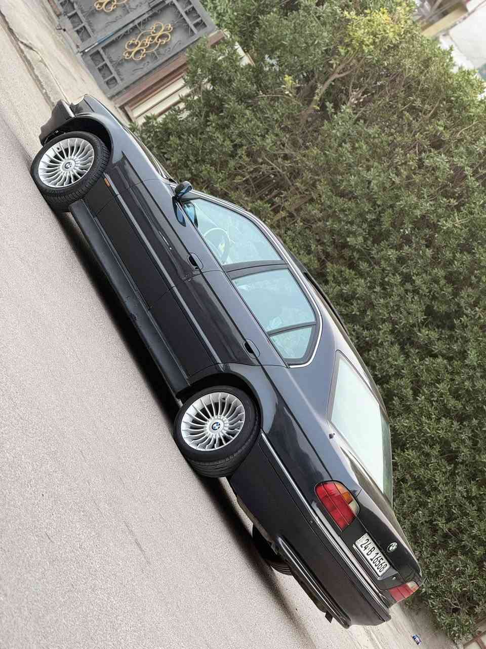 السلام عليكم 
بي ام كاسحه 750 بليته12سلندرموديل 1995 رقم دهوك باسم صديقي تحويل وكاله بشرط سنويه لل30 تبريد مجمده فول مواصفات كشنات جلد كهرباء سلايت ميموري خزن شاشه كامره جام ضد الرصاص وبعد بيها هواي مواصفات ماشيه 273 الف حقيقي سياره جاهزه بدون نقص بيها شلعه تشك الكاع شك بيها صبغ عام جماليه بدون ضربه قويه بدون دواخل فقط يحتاجلها بولش
السعر/88$ ومجال بسيط بيع او مراوس
العنوان/بغداد-الاعلام قرب تقاطع درويش
*********** واتساب
