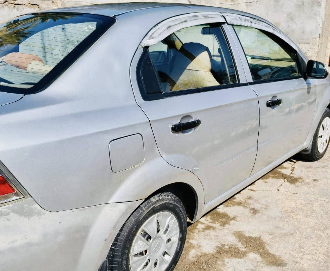 السلام عليكم أفيو للبيع موديل2013 رقم واسط  مشروع وطني وكير ومحرك وحدادية مكفولات والكشر نظافته 60 ‎%‎
السعر 68 وبي مجال ومكان السيارة في  بابل مكلف بالنشر 
تحياتي 
رقم صاحب السيارة
‭0771 192 0421‬
