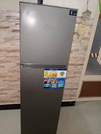 ثلاجة جديدة • فرن نظيف • قابل للتفاوض