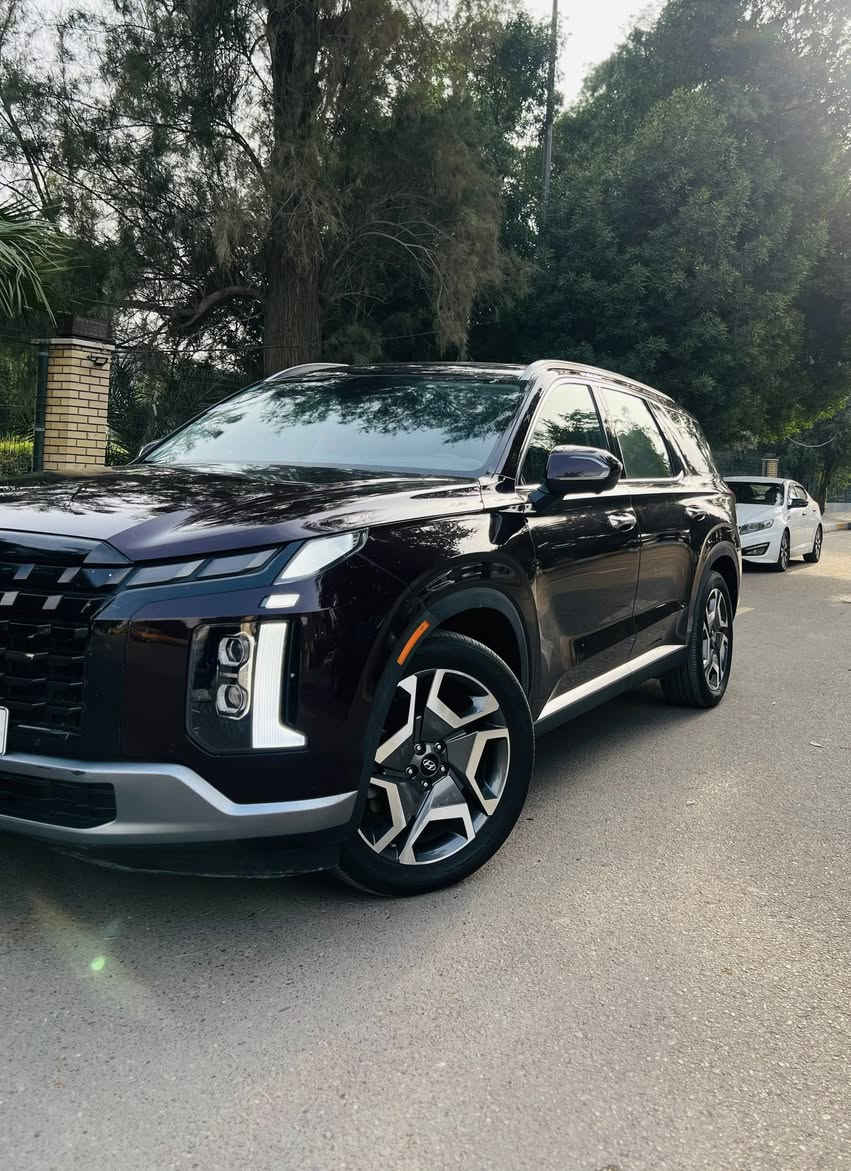 السلام عليكم 🔥😎 بيع فقط 
هونداي بلاسايد 2024 وارد امريكي الفئه لمتدد 
صور الحادث موضح ب اسفل المنشور 🔻🔻

دخول جديد ترقيم جديد سنويه ب اسمي تحويل مباشر 
عداد المسافه 14 الف mil على مشي امريكا 

سسونار جديد على حسابي مسويلكم حتى مدوخون 

الون 🍒 كرزي احلى لون على البلسايد 

المواصفات 🔰لمتد - محرك 3.8 - 5 كامرات - فتحة سقف + بانورما - قيادة ذاتية - داتو شو  -رادارات خلفية وجانبية وامامية - كشنات اسود خزن ميموري مع تدفئة وتبريد في جميع المقاعد الامامية والخلفية - 4 وضعيات قيادة - قراءاة خطوط السير والعلامات المرورية - صندوق كهرباء ذكي - 3 قطع تبريد - حساسات امامية وخلفية - دشبول شاشة ديجتل - دخول بصمة ذكي - سايد بريك كهرباء - اوتو هولد + نقطة عمياء - شاحن لاسلكي - مثبت سرعة - بدلات التغير السرع شفتات على المقود - مرايا جانبية هيتر + تعتيم - جميع الانظمة الاكتروني متوفرة في السيارة 
وبعد بيها مواصفات 

 📍 مكان السياره / بغداد الكاظميه 

📞 ***********

📞 ***********
