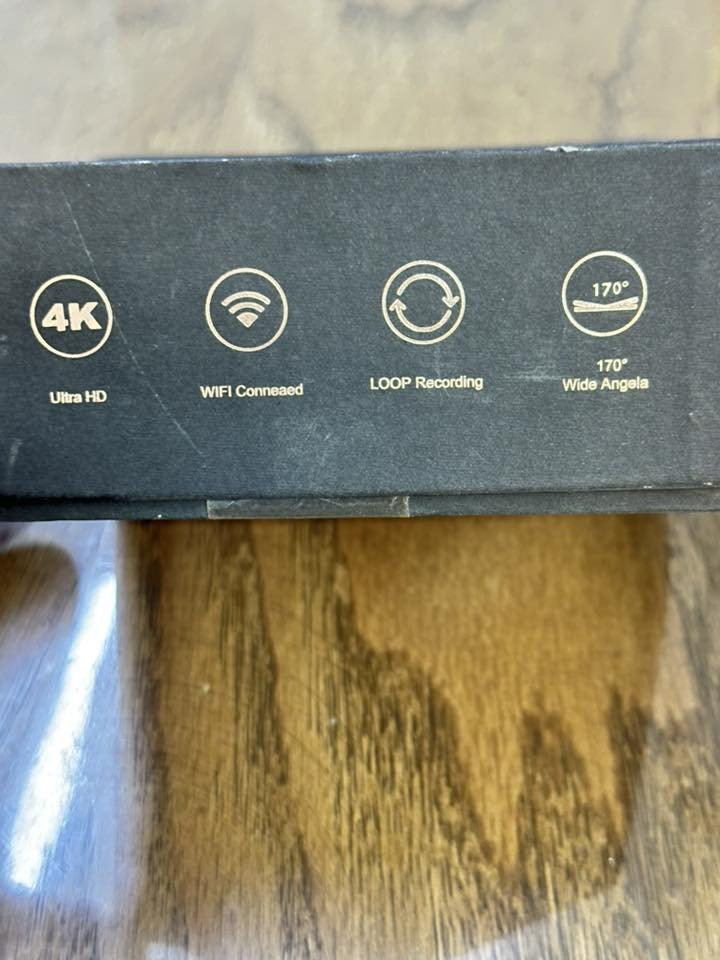 السلام عليكم
للبيع داش كام   wi fi  4k ultra HD
واي فاي جديدة غير مستخدمة مع الشاحنه وباقي الملحقات وحسب الصور
السعر 45 الف
بغداد/ شارع فلسطين
للاستفسار
***********
