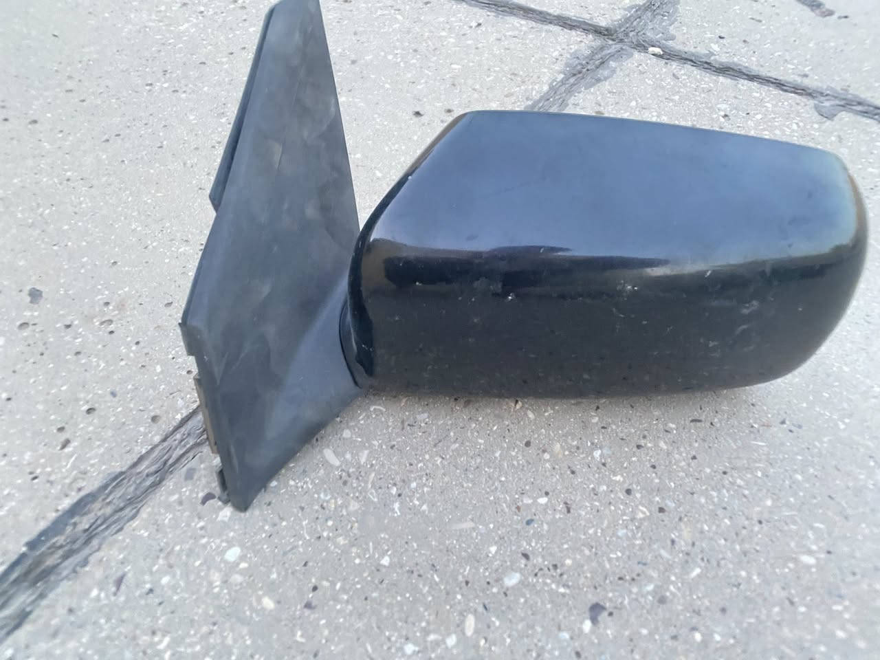 غراض لانسر قيم واخذ مكاني بغداد الدورة شارع 60 رقمي ***********
