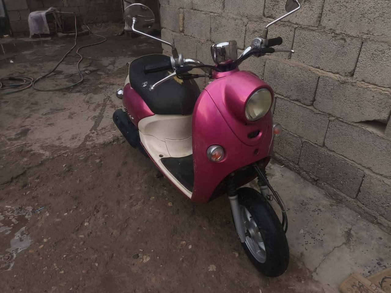 السلام عليكم دراجه عبد الحليم حديثه فينو دراجه جديده عوزها بس جاملغ لكدام مكينه سبانه مامحطوط عليها طالعه بل ٢٥ مكفوله دراجه نوزل مو كابريتر شلعه ومعدل يخبل دراجه مال بيت السعر 550 وبيها مجال مكلف بلنشر هاذ رقم راعيها ***********
