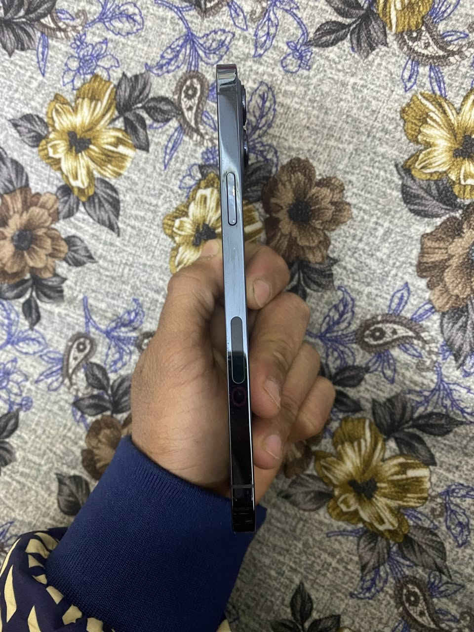 آيفون 12برو ماكس
ذاكره 256
بطاريه 80 بلادي
شرق اوسط 
مكفول من فتح وصيانه 
ضمان 5سنوات اذا مفتوح 
نموذج M 
فيس إيدي ✅
شحن✅
سماعات فوك وجوه✅
اتصال ✅
مكان بابل ✅
سعر الجهاز 410وبي مجال ✅
*********** اتصل وتأمر امر
