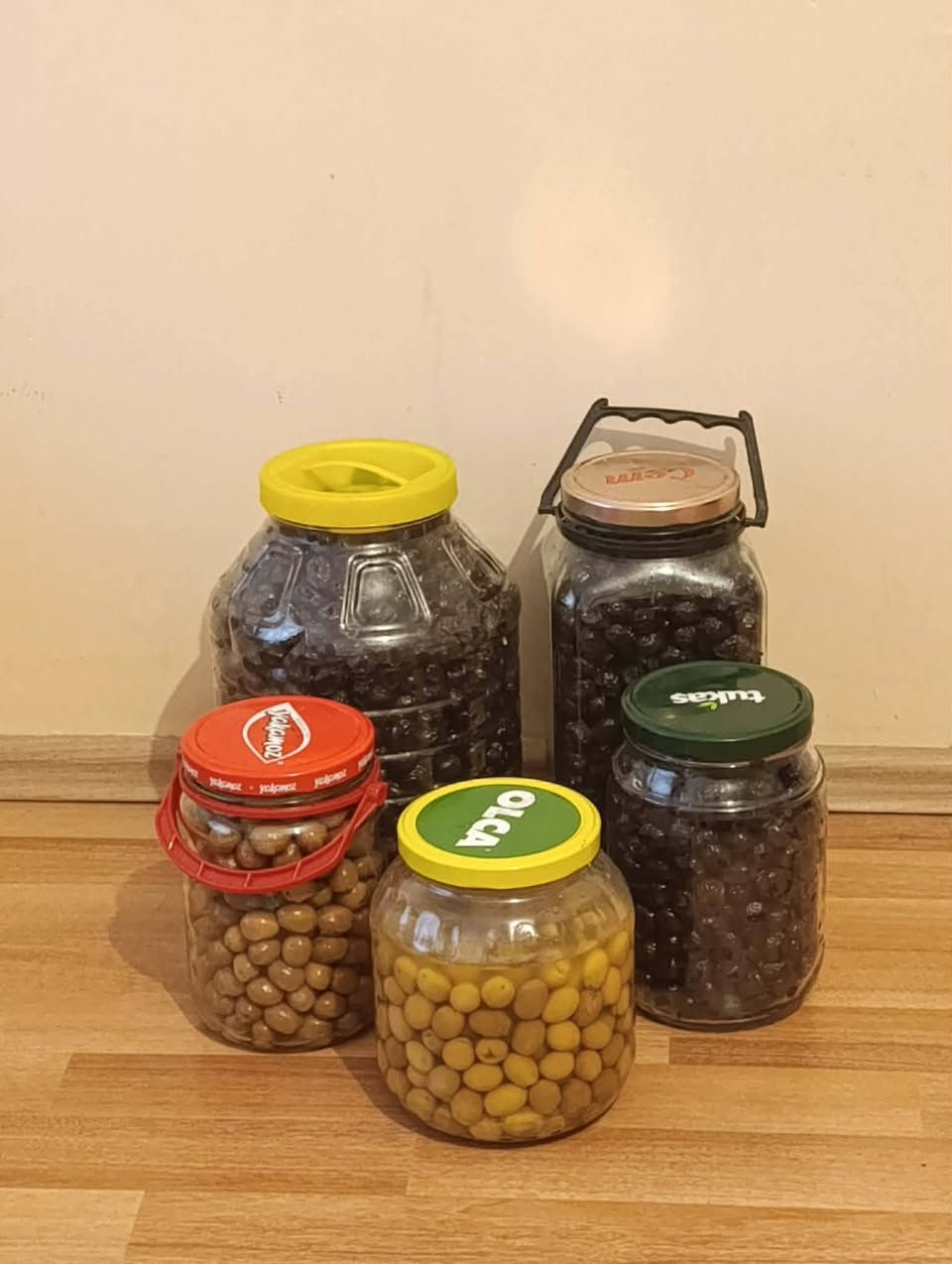 السلام عليكم اغراض للبيع العاجل كجوران دوتلوك على الشارع العام قسم من الاسعار بيهم مجال بالسعر الجادين يتفضلون


**إذا كنت صاحب هذا الإعلان وتريد حذفه لأي سبب، رجاءا أرسل رسالة إلى الدعم الفني**