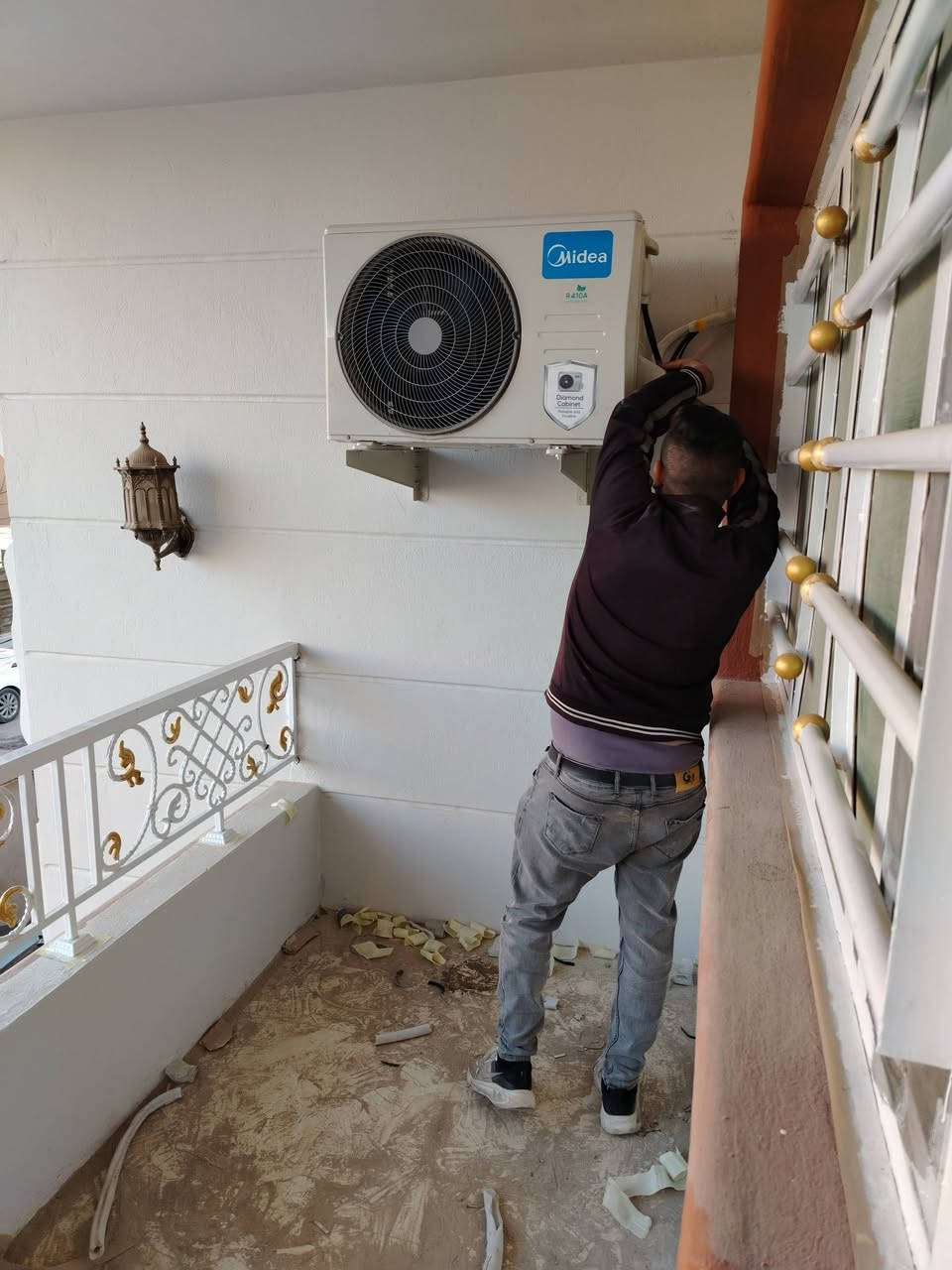 ورشه الحسن للتبريد نصب صيانه غسل بغداد كرخ ورصافه نشتغل *********** هادي ابو حسن
