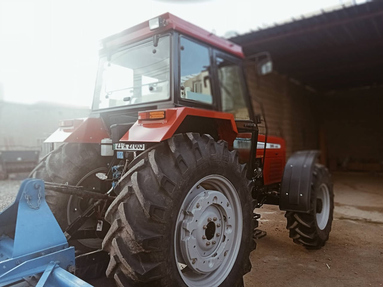 تركتر ایراني 6بستم 2024 جدید مشتغل 500ساعة رقم سنویة سلیمانیة كیر محرك جهاز كلة شرط سعر 230ورقة بیهة مجال ***********
