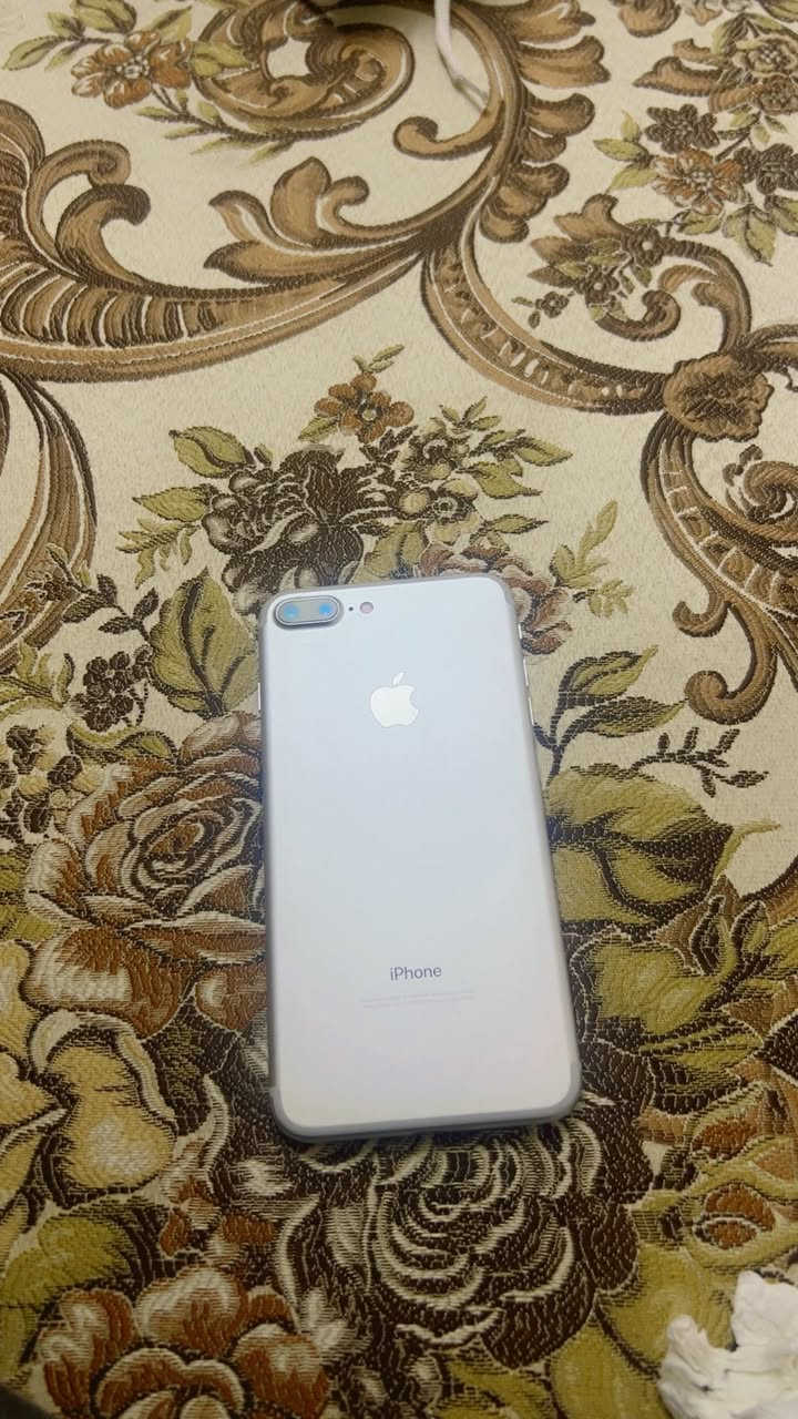 ايفون 7 بلاس للبيع ذاكره ٣٢ بطاريه١٠٠ كلشي شغال بصمه فلاش كامرات مابي اي نقص السعر ٨٥ الف وبي مجال ***********
