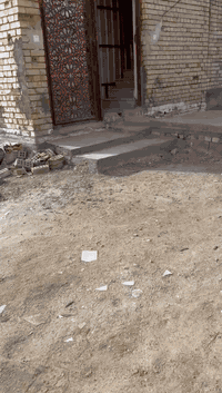 سلام عليكم
عندي بيت لايجار مساحه 100متر طابقين مفصولات عن بعض بيت كامل من كلشي نضيف لولدايه الثانيه ***********
