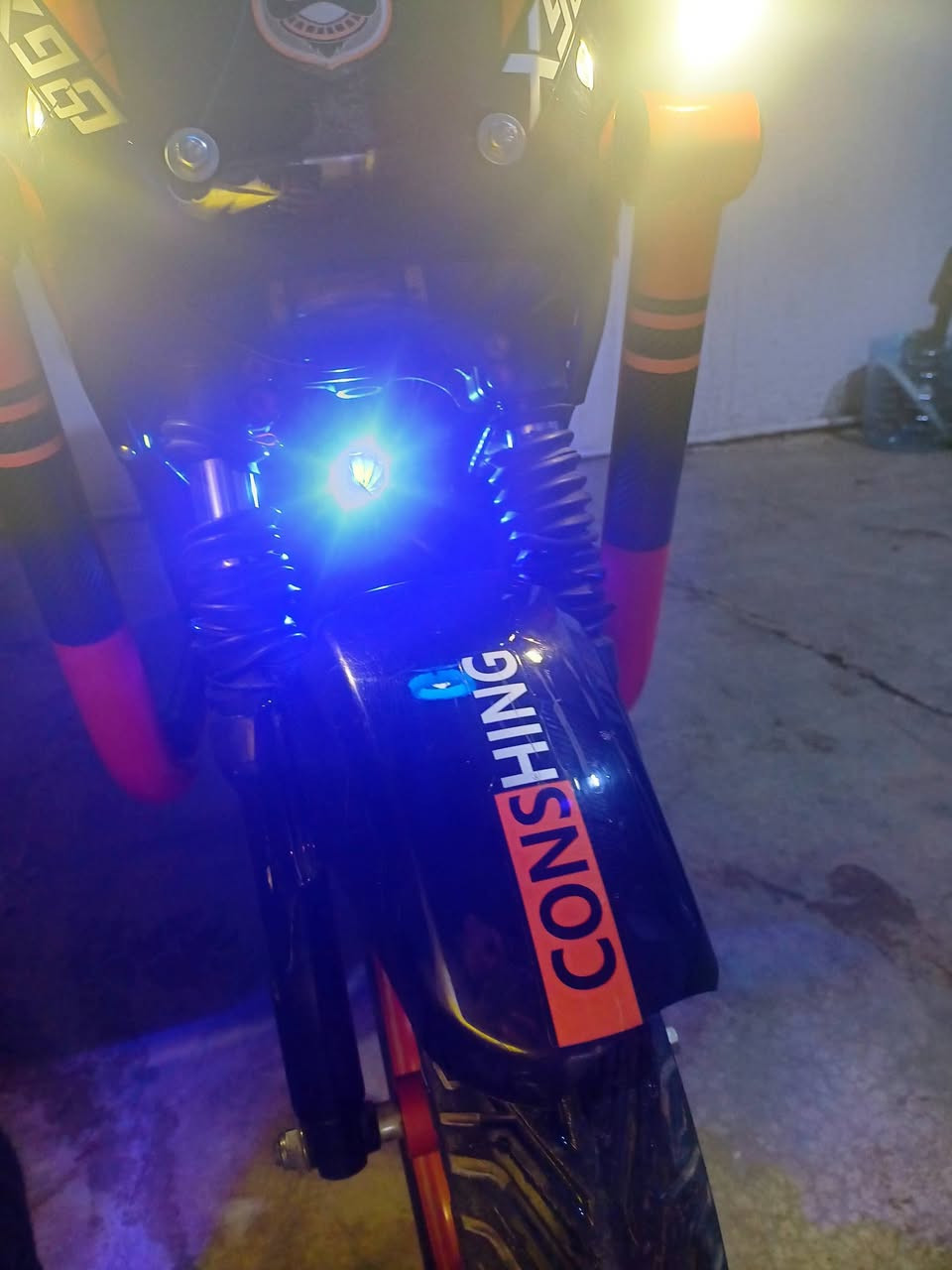 السلام عليكم 
باسكيل شحن X900 للبيع او(مراوس اب ار 9 او ار 7 او ار 11) نضيف سرعته 109 موديل 25 كهربائيات كله شغال بل شرط السعر 400 وبي مجال عنواني كركوك راس دوميز


**إذا كنت صاحب هذا الإعلان وتريد حذفه لأي سبب، رجاءا أرسل رسالة إلى الدعم الفني**