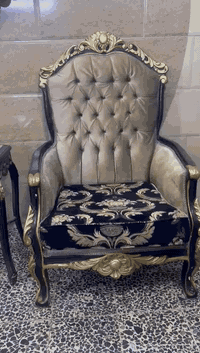 السلام عليكم تخم مصري زان دمياطي 10 مقاعد ويا طبلتين صغار مرمر بدون اي ضرر السعر ٦٠٠ البياع حي التراث ***********
