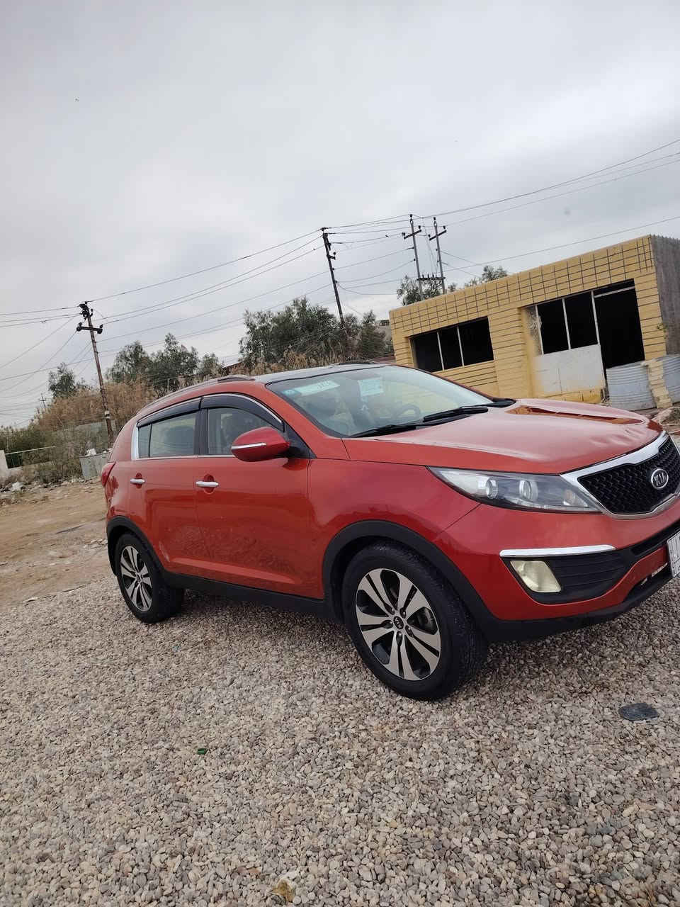 للبيع سبورتج خليجي موديل 2012
 رقم بغداد بسمي
فول موصفات بنرامه تحكم ستيرن
كير مكينه كفاله 
مكان السياره واسط قضاء الحي
  استفسار الاتصال على الرقم
***********
