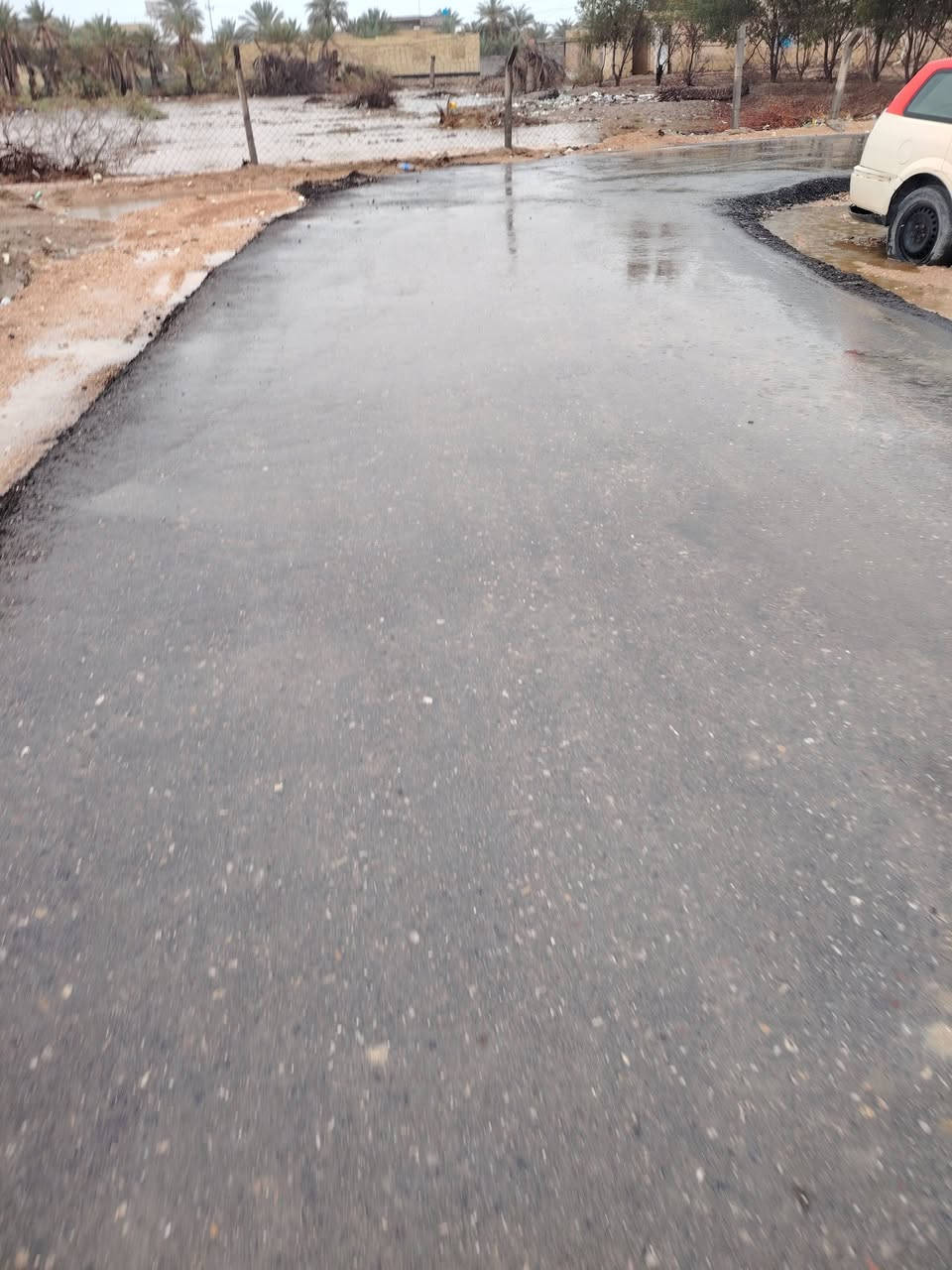 قطع للبيع قرب الجامعة والمستشفى الأطفال كافة الخدمات طابو زراعي سعر 200م ب 15 مليون خدمات افظل من ال طابو غاط بالطين حاليا الزراعي تصدر الساحة انظر بعينك حاليا تمطر ***********
