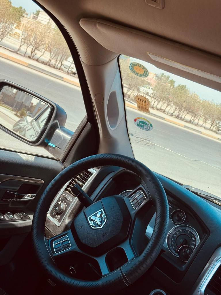 رام 2019 ثمانيه ستندر كلاسك فول مواصفات حادثها جاملغ وبنيد للبيع او مراوس 
للتواصل *********** البصرة, العراق
