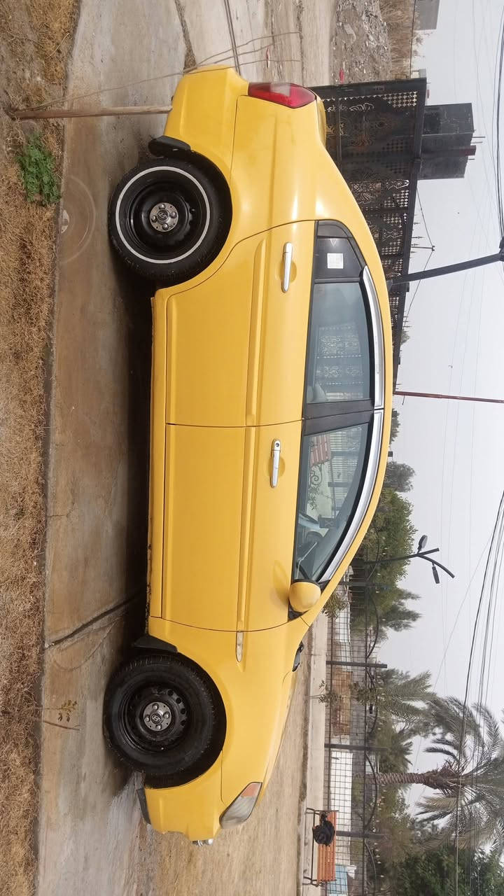 السلام عليكم من رخصت مدير الكروب اكسنت موديل8  خليجي بيه جاملغ خلفي  للبيع رقم بغداد بسمي انكليزي مصفره هيه أو غرامات سياره كير محرك صدر  تبريد تخم تاير باتري كله جديد  مكاني بغداد    لاستفسار  رقمي     ***********.           ***********
