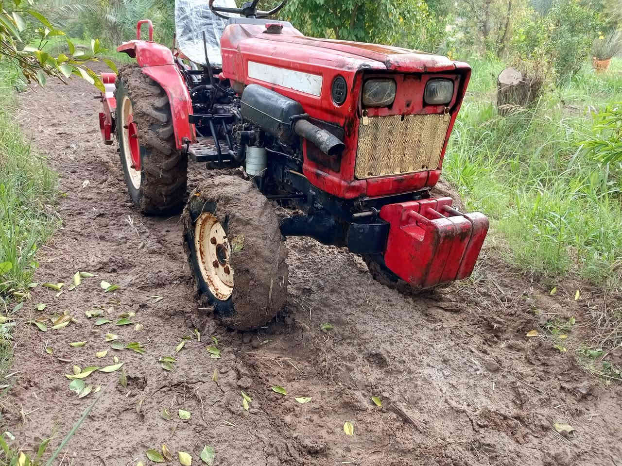 السلام عليكم للبيع مكينه ينمر18 ياباني مع رفاسه بلاديه مكان بغداد الاتصال على الرقم ***********
