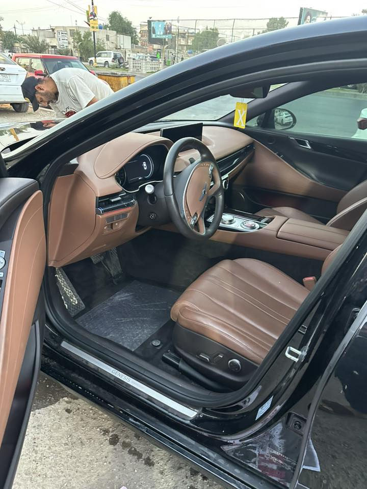 جنسس g80 موديل 2023 وراد كوري بيه 3 قطع فول عده الفتحه سعره 240 مرقم وكآمل بغداد ***********
