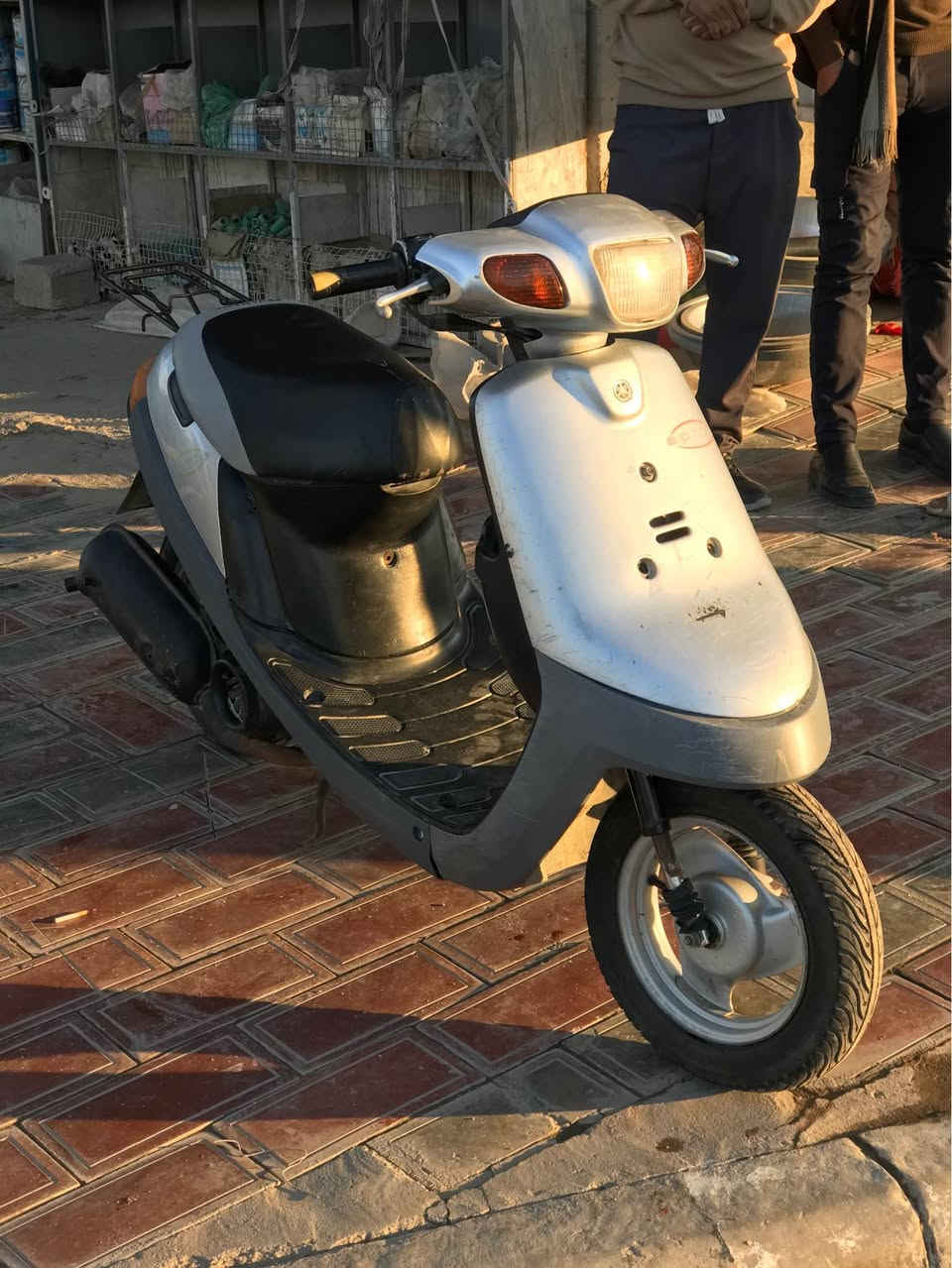 دراجه بطه موديل 2003 الدراجه ما ناقصه شي عله ايدي مفتوحه مره وحده كهربائيات شغاله لبيع او مراوس بجهاز سعره 250 مكاني كربلاء 
*********** كربلاء, العراق
