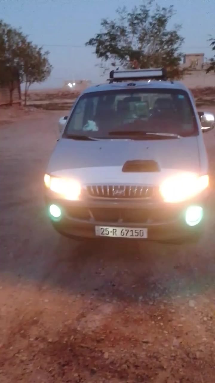 استاكس ٢٠٠١  ٨ راكب خصوصي رقم انجليزي هزه جديده رقم الموبايل شواصي بلادي بدون صبغ شرط التحويل ***********
