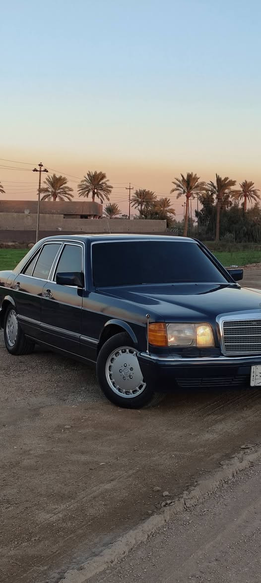 سلام عليكم مارسدس جانمو موديل 91 بدون ضربة وخياس محرك بلادي سيارة جاهزة محرك كير حدادية تخم تاير داخل جلد بلادي لون نيلي داخل وخارج نفس الول كراسي جلد رقم بغداد بسمنة السعر 70 بيها مجال مكاني بابل ***********
