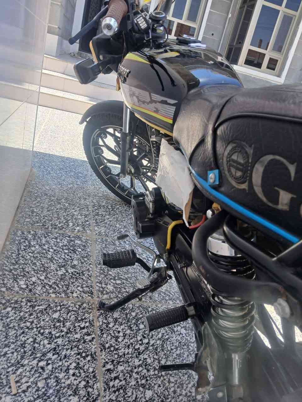 سلام عليكم
شباب دراجه ايراني بور سبورت
محرك 200cc
للبيع ٧٧٥ وبي مجال 
او
مراوس ب تايكر نظيف
مكاني الرمادي الصوفيه
الشراي بي خير ويدلل🩵
رقمي***********
