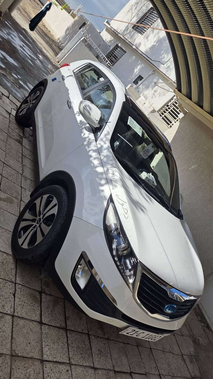 سبورتج 2012 كفالة عامة
نضيفة حيل استخدام موضف  السعر 157 وبيهة مجال بغداد جسرديالى الجديد ***********
