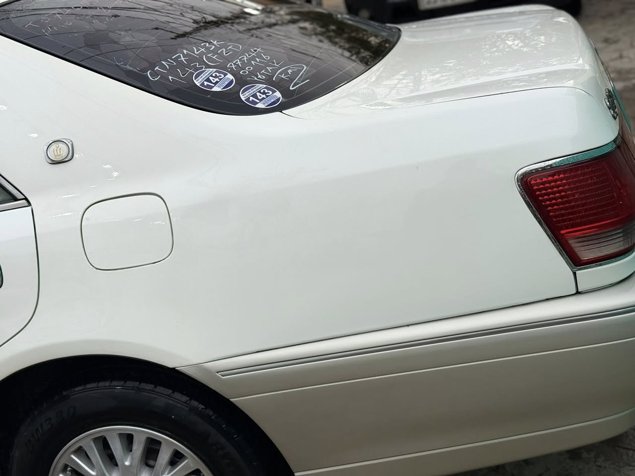 للبيع او مراوس 
ملكة محجل خضراوي 
٣ دكم اصل شاصي ٧٥
مدفوع كمرك باقي بس الرقم 
باسم شخص مو تاجر وكالة ثاني يوم 
كفالة من الكص والضربة القوية بيها جاملغ خلفي شبر تعديل
تحوير النجف فوك وجوه دشبول عارف العيساوي 
السعر ١١٠ بيها بسيط 
النجف الأشرف 

‭٠٧٨٢ ٥٤٣ ٤٢٦٩‬
