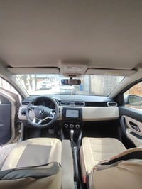 داستر • ٢٠٢٠ • ٤ كاميرات