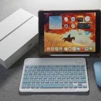 ايباد 9 ذاكرة 256GB نظيف جدًا استخدام شخصي يشتغل 100% بدون أي مشاكل ال...