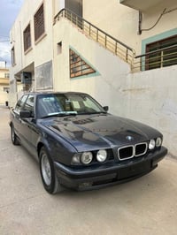 بي ام دبليو ٥٢٥ • اوتوماتيك • ١٩٩٤