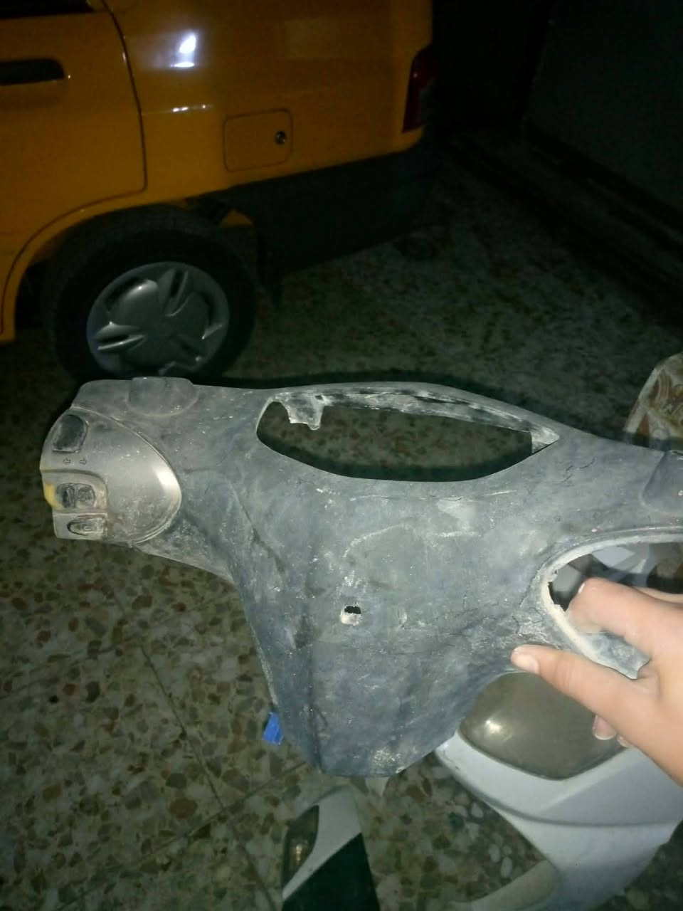 سلام عليكم  كفرات سكنس نثية وسواد مال عداد و لايت أمامي وأشاير للبيع سعر40 وابيهة مجال مكاني بغداد شعب رقم ***********
