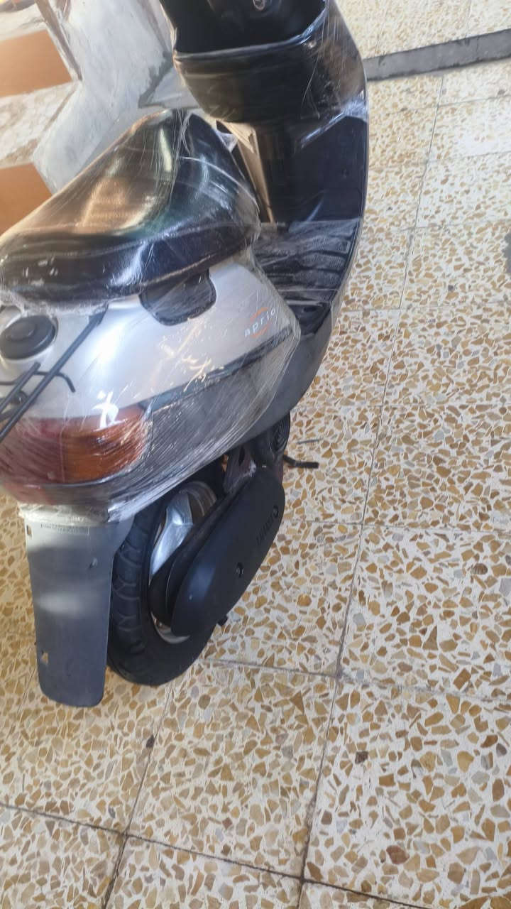 ماطور بوتين تك مكينه وقبق هندر شرط ما مفتوح سلف وايرمنيه شغال درع اصلي تحريكه ومعدل فولل
‏سعر450وبي مجال 
‏‪***********‬‏
‏‪***********‬‏
