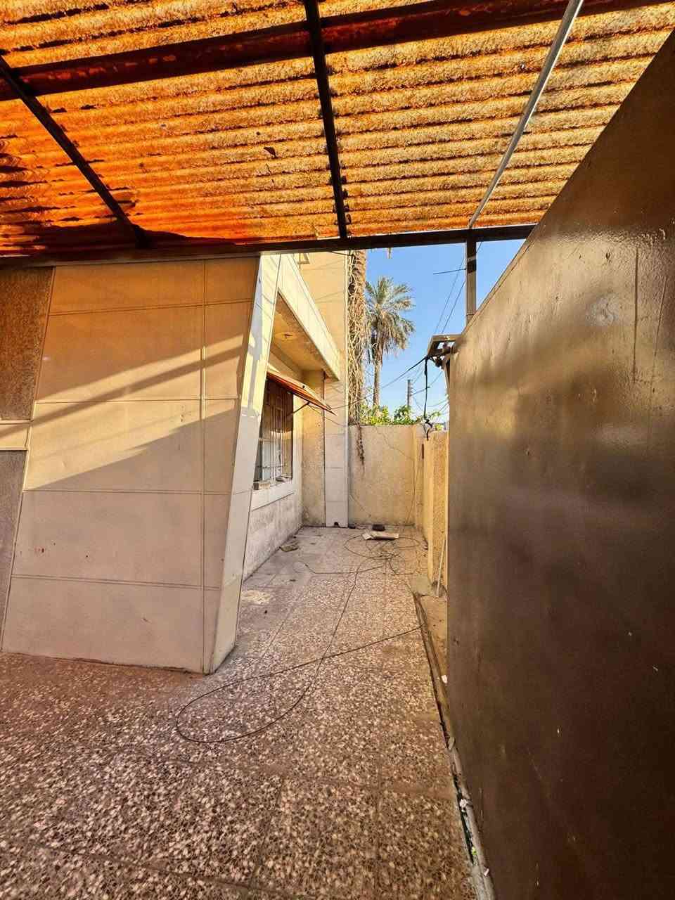 #للايجار_في_السيدية
دار سكني المساحة 150م نضيف جداً

يحتوي ع ثلاث غرف وصالة ومطبخ وخدمات 

السعر 700 الف قفله

للاسـتفسـار الاتـصال علـى الارقـام التـاليه  او زيـاره مكـتب عبدالله الرفيـعي السيـديه_شارع الضـباط_ مقابل مجـمع لحـوم جويـلي 
#مكتب-عبدالله-الرفيعي
***********
‏‭0770 010 5930‬
‭+964 770 712 2380‬
━━━━━━━━━━━━━━━
#بيت #عقارات #منزل #بيع #وساطة_عقارية
#شركة #سيدية #بغداد #عراق
#عقارات_السيدية
#عقارات_الكرخ #ايجار_تجاري
#بنايات_سكنية
#عقارات_القادسية #عقارات_اليرموك #عقارات_المنصور
#عقارات_الحارثية #عقارات_الكاظمية #عقارات_الاعظمية
#عقارات_العطيفية #عقارات_حي_الجامعة
- [ ]
