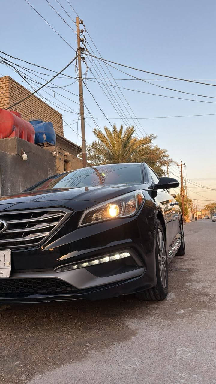 سوناتا فئه سبورت ٢٠١٦ 
اللون اسود ملكي 
وارد امريكي 
ماشية 140 mi
كشنات جلد 
كشنات تدفئة تبريد 
تحكم ستيرن 
تبريد قطعتين 
نظام ايكو + سبورت + نورمال 
شاشة 
تشغيل بصمة 
كير ومحرك مكفول ما مفتوح برغي 
السيارة بيها بارد فقط موضح بالصورة اسفل قبق البانزين 
تخم تاير جديد  
السيارة ما ناقصة اي شي بسمي مداور ثاني يوم السعر 125 وبيها مجال اتصل ***********
