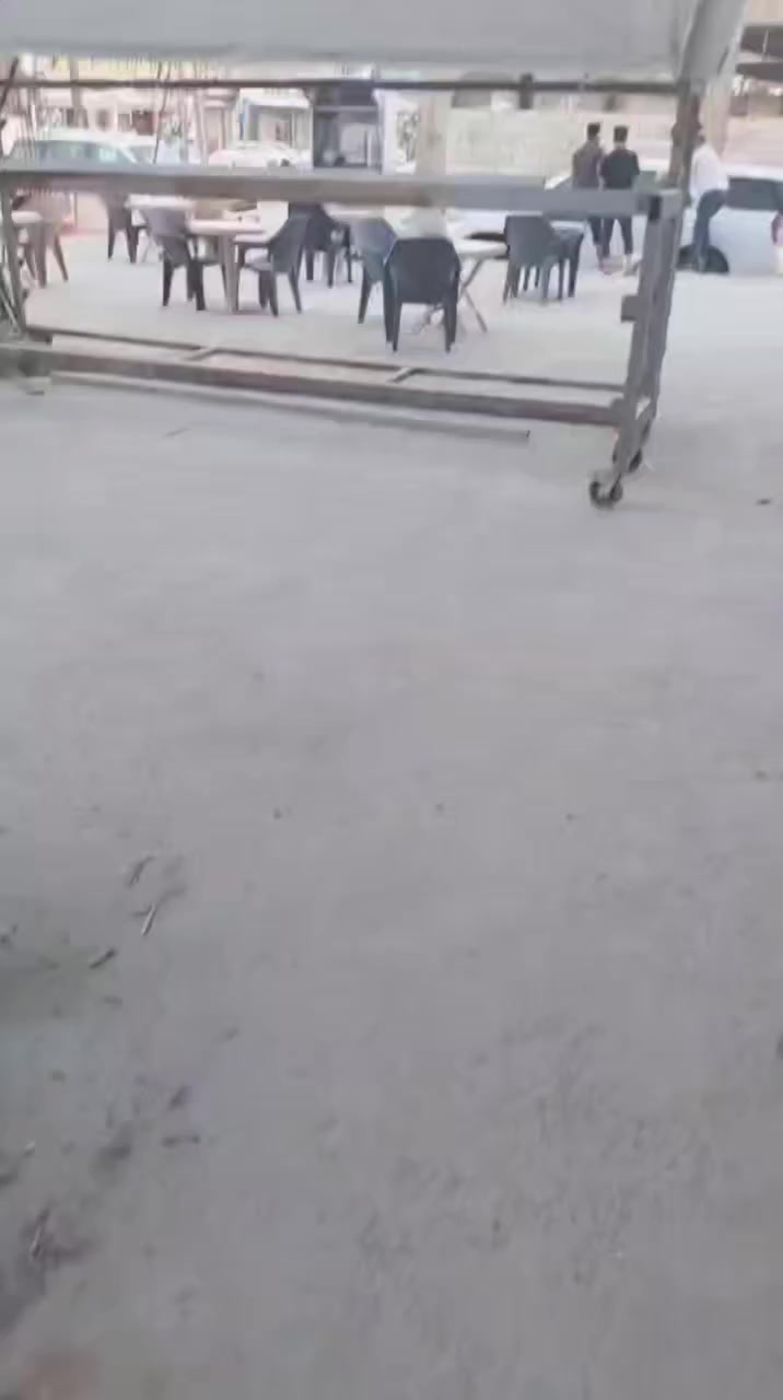 السلام عليكم استند يشتغل للكاربت او لليلون أو جلد موجود عدد 5 قياس الوحد 4.40العرض رتفاع 3متر مع سقيف مكان بابل 
توصل علي الخاص


**إذا كنت صاحب هذا الإعلان وتريد حذفه لأي سبب، رجاءا أرسل رسالة إلى الدعم الفني**