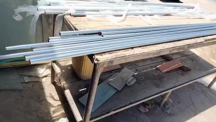 كل عام وانتم بخير تقبل الله اعمالكم على بركه الله تعلن شركه الفيحاء عن وصول اول وجبه من البضاعه الي كانت بالميناء معواجه يدويه تعوج بوري مدور مع ٧ قوالب اكبر قياس انج موجود صوره لقياسات القوالب جديده هي وقوالبها بالصندوق تقدر تصنع بيها كراسي صلاه ومراجيح وعربات مختلف القياسات والاشكال ودرج وأجهزة رياضه ومحجر كيا ومحجر ستوته وهاذي صور لمنتجات واي سوال حاضر حول المعواجه او المنتجات توصيل مجاني لكل العراق رقم *********** وتوجد معواجات يدويه وكهربائيه وهيدرولكيه
