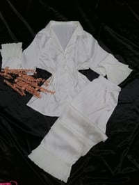 ملابس بالة خليجية • مغسولة ومعطرة ومكوية • توصيل مجاني ببابل