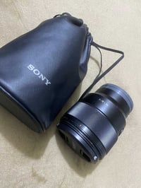 سوني • ٨٥مم • فتحة١٫٨